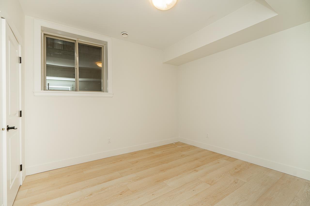 Photo 26 of 14636 36 A Avenue, Surrey BC