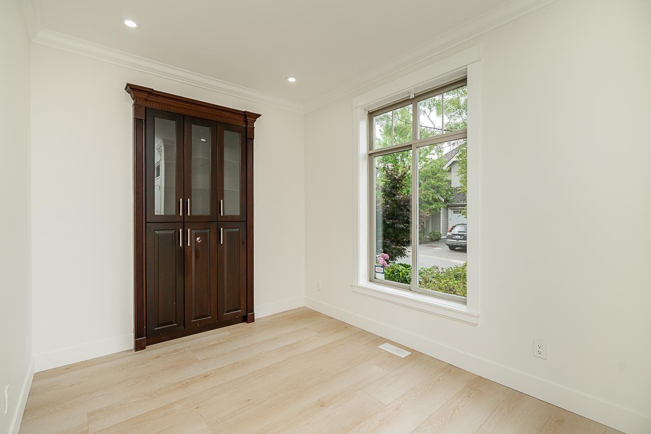 Photo 7 of 14636 36 A Avenue, Surrey BC