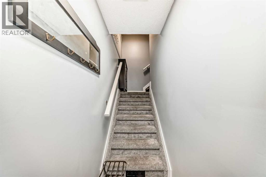 Photo 3 of 33 3800 Fonda Way Se, Calgary AB