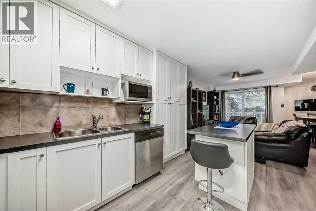 Photo 7 of 33 3800 Fonda Way Se, Calgary AB