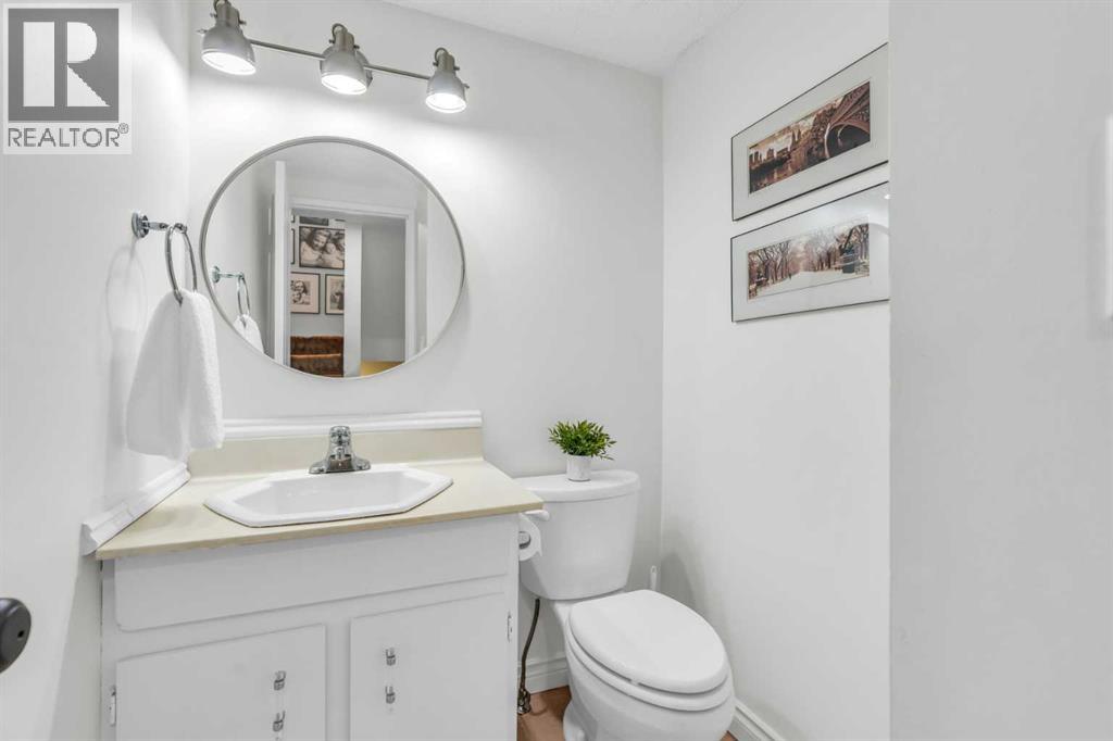 Photo 14 of 10 803 Varsity Estates Drive Nw, Calgary AB