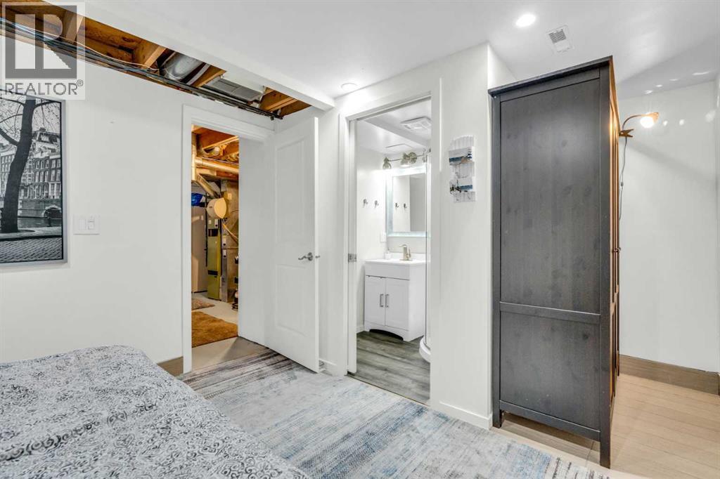 Photo 36 of 10 803 Varsity Estates Drive Nw, Calgary AB