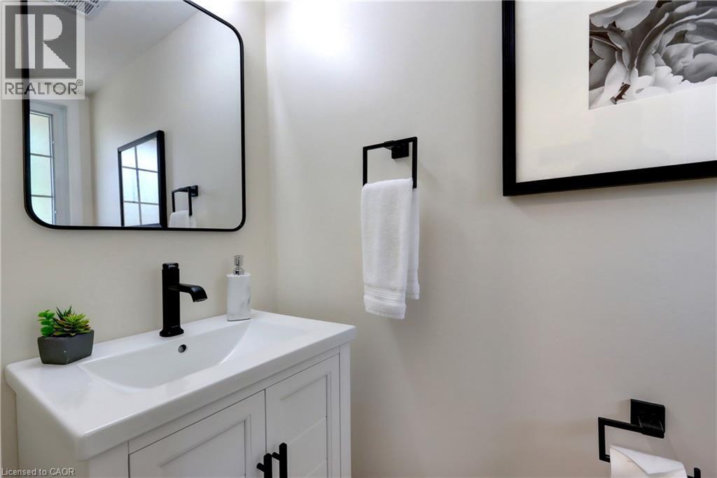 Photo 12 of 355 Fisher Mills Road Unit 74, Cambridge ON