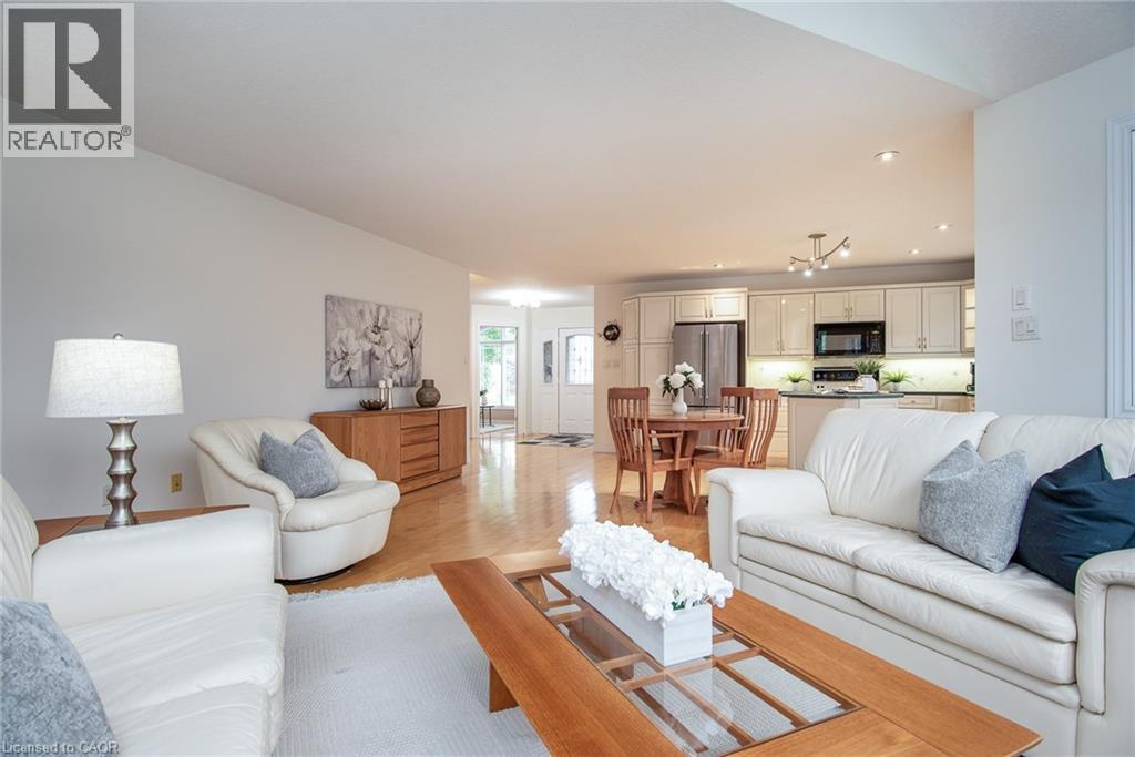 Photo 11 of 185 Golf Links Drive Unit 176, Baden ON