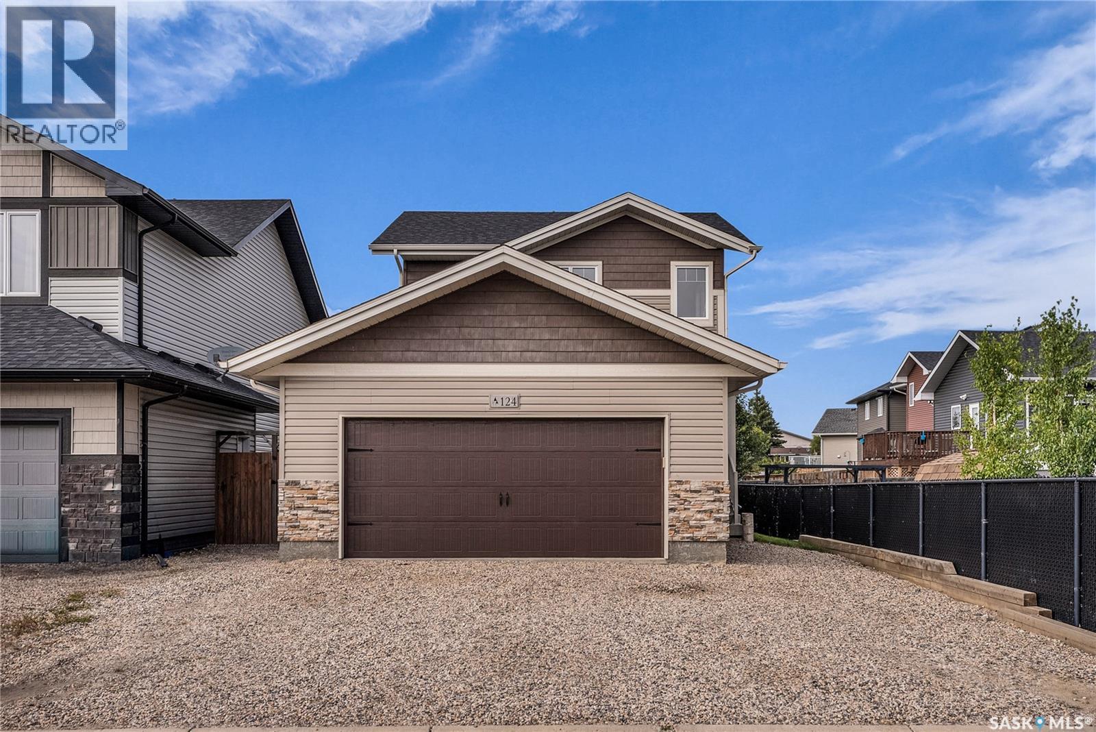 Photo 1 of 124 Parkview Cove, Osler SK