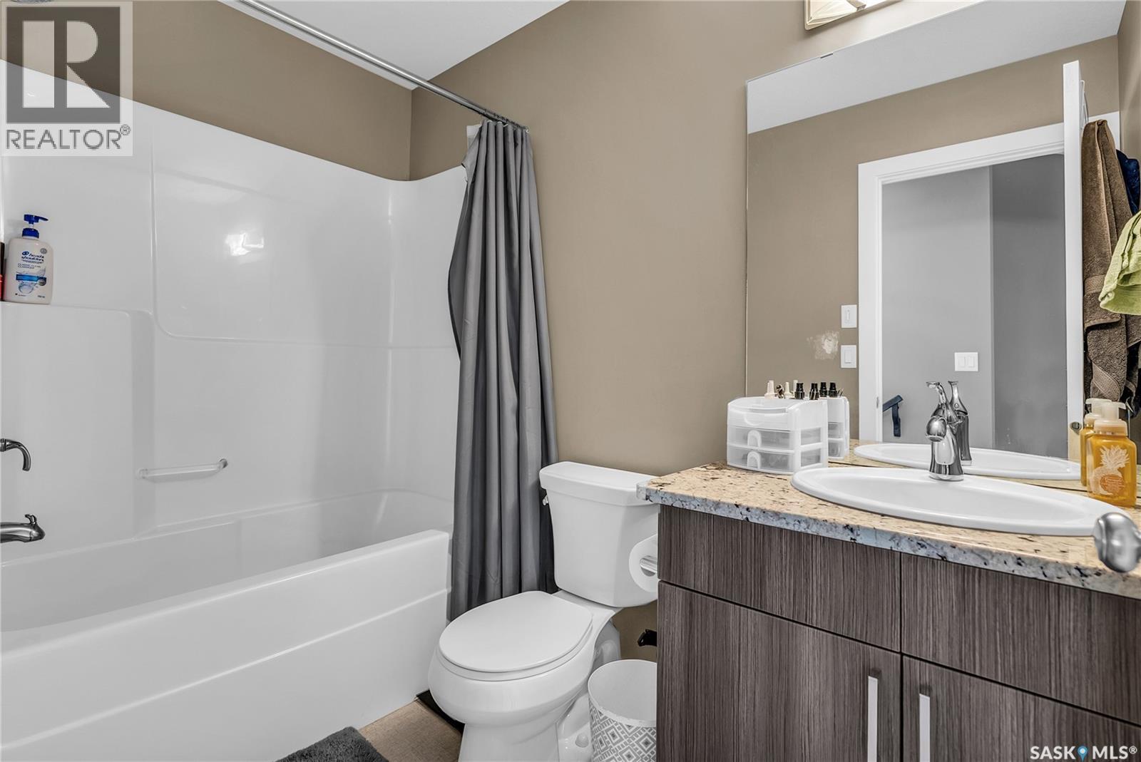 Photo 23 of 124 Parkview Cove, Osler SK