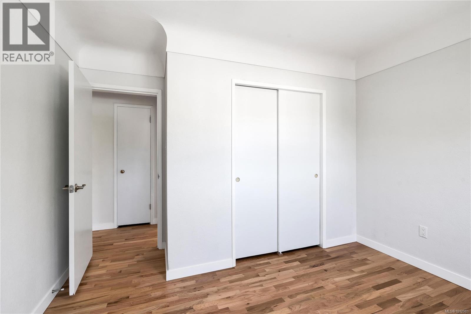 1431 EDGEWARE RD - 18
