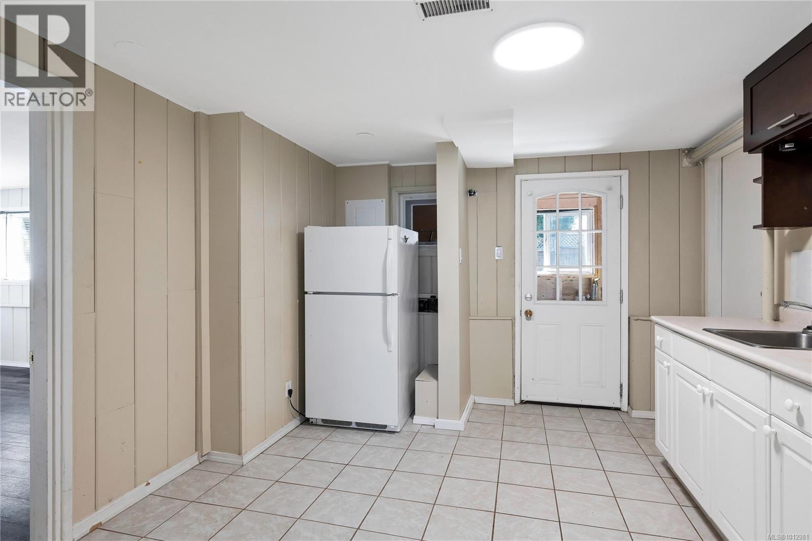 1431 EDGEWARE RD - 22
