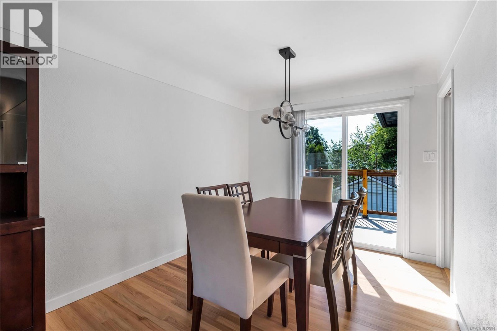 1431 EDGEWARE RD - 7