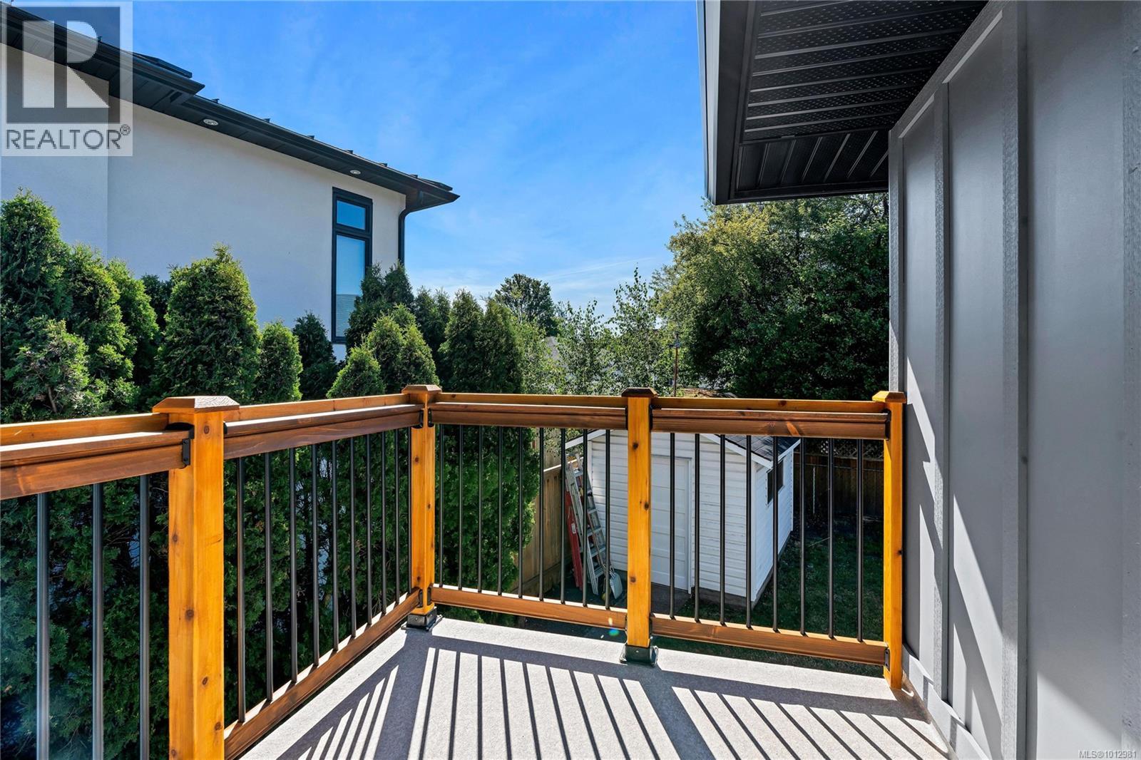 1431 EDGEWARE RD - 9