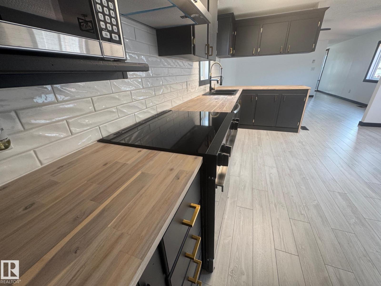 835 53222 RGE RD 272, Rural Parkland County