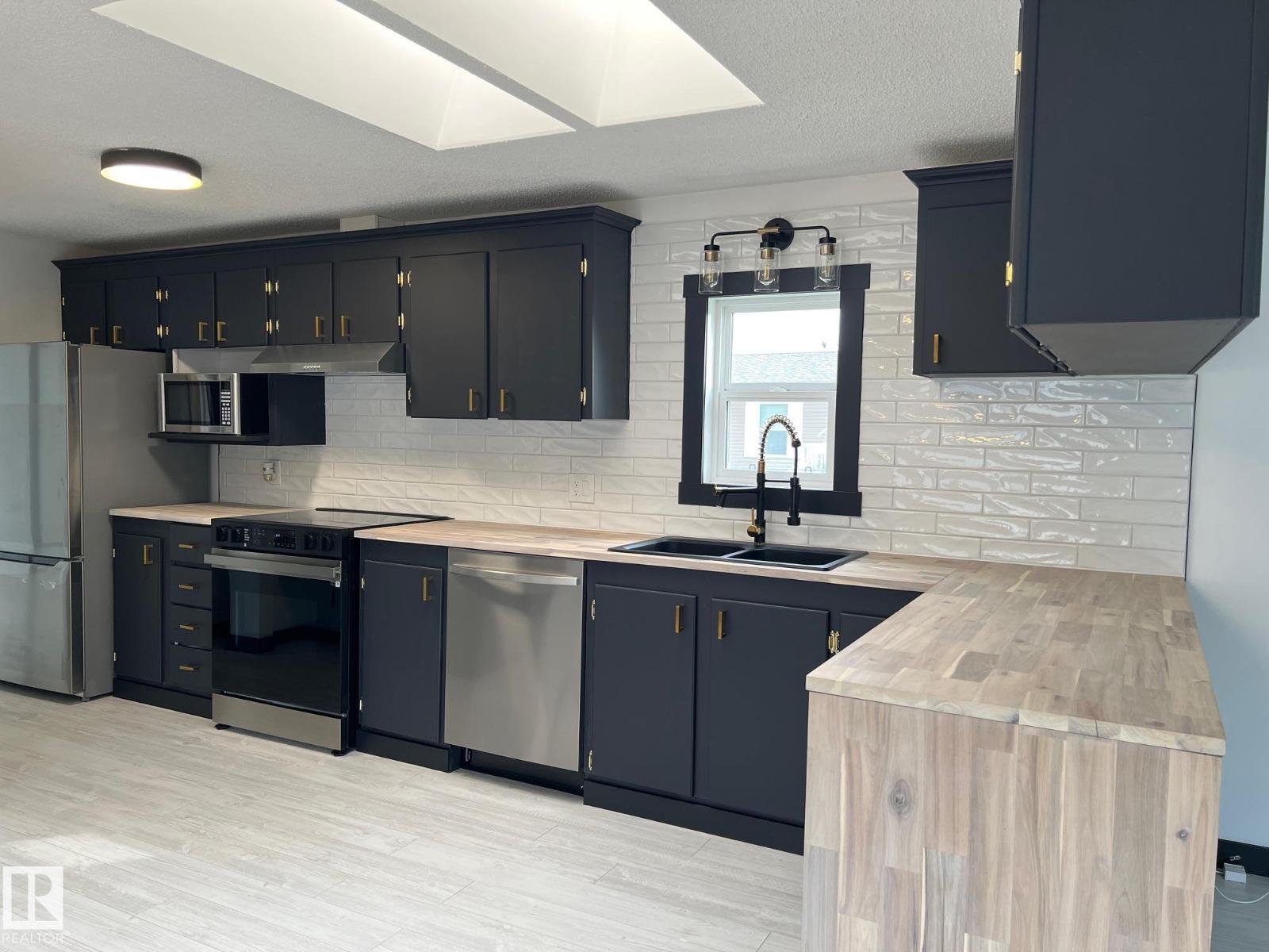 835 53222 RGE RD 272, Rural Parkland County