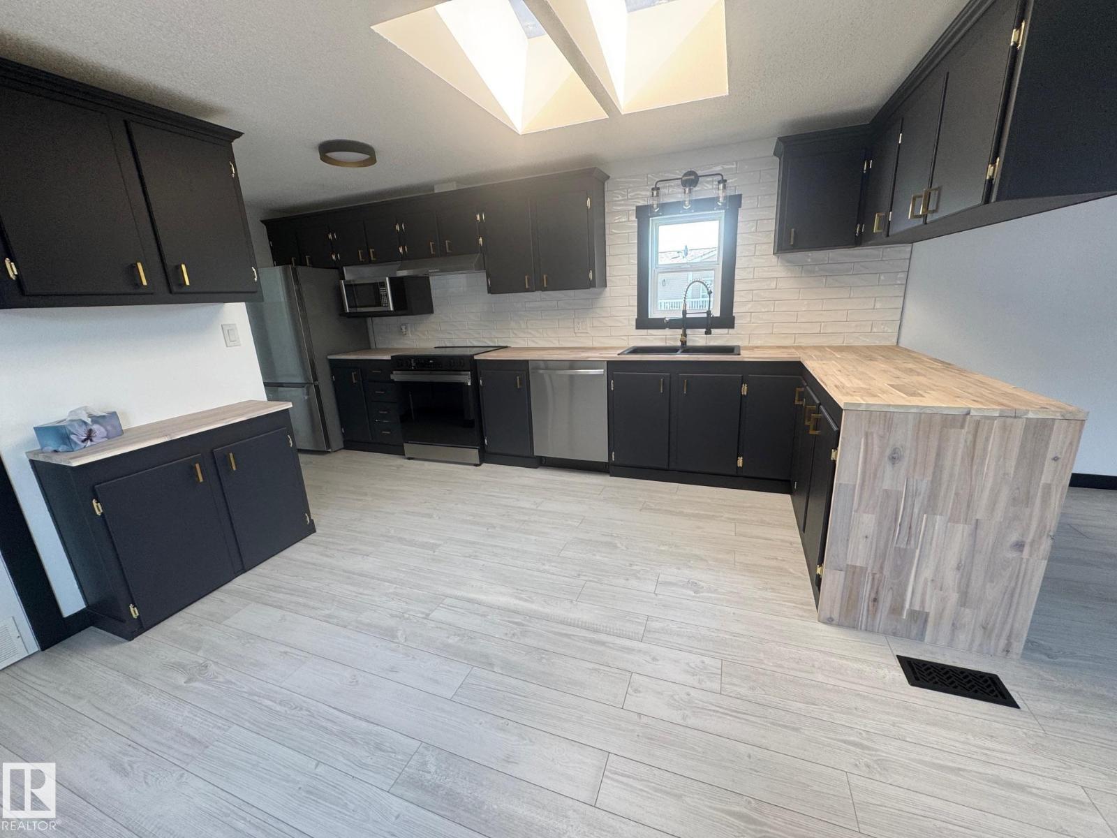 835 53222 RGE RD 272, Rural Parkland County