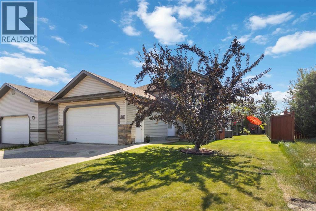 Photo 3 of 113 Lanauze Street, Fort Mcmurray AB