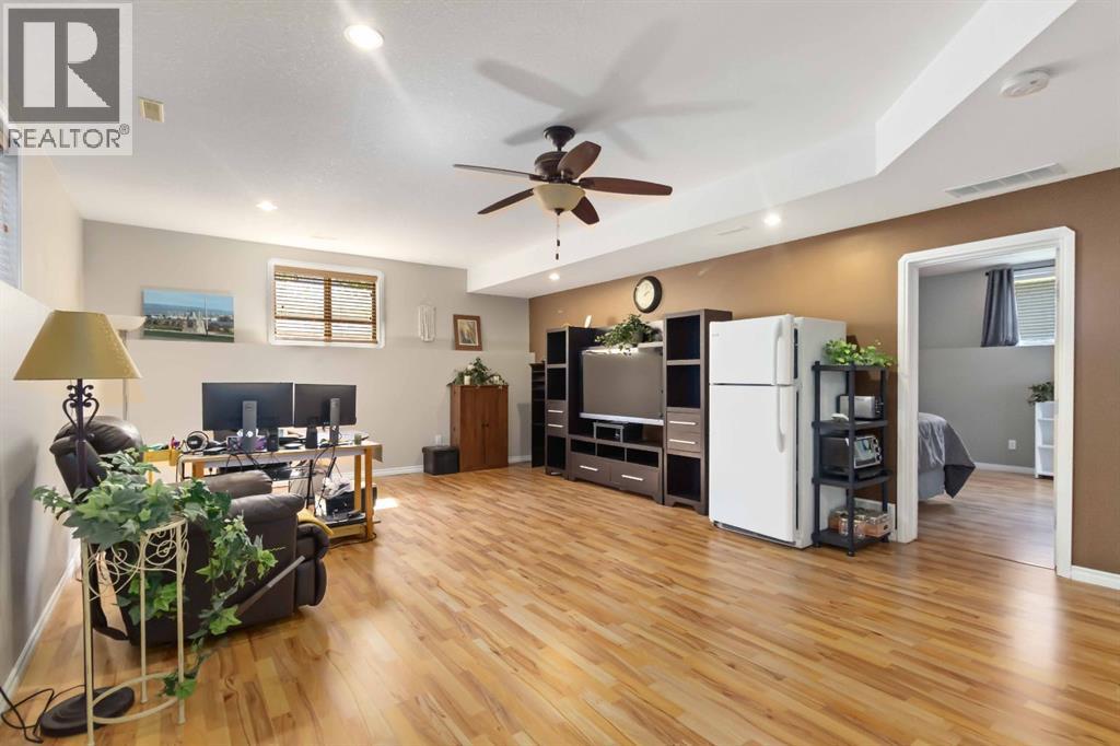 Photo 11 of 113 Lanauze Street, Fort Mcmurray AB