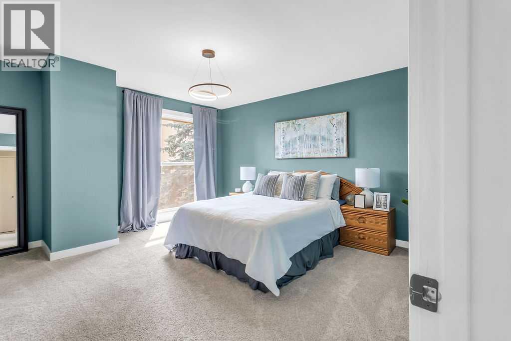 Photo 22 of 212 Cedarille Green Sw, Calgary AB
