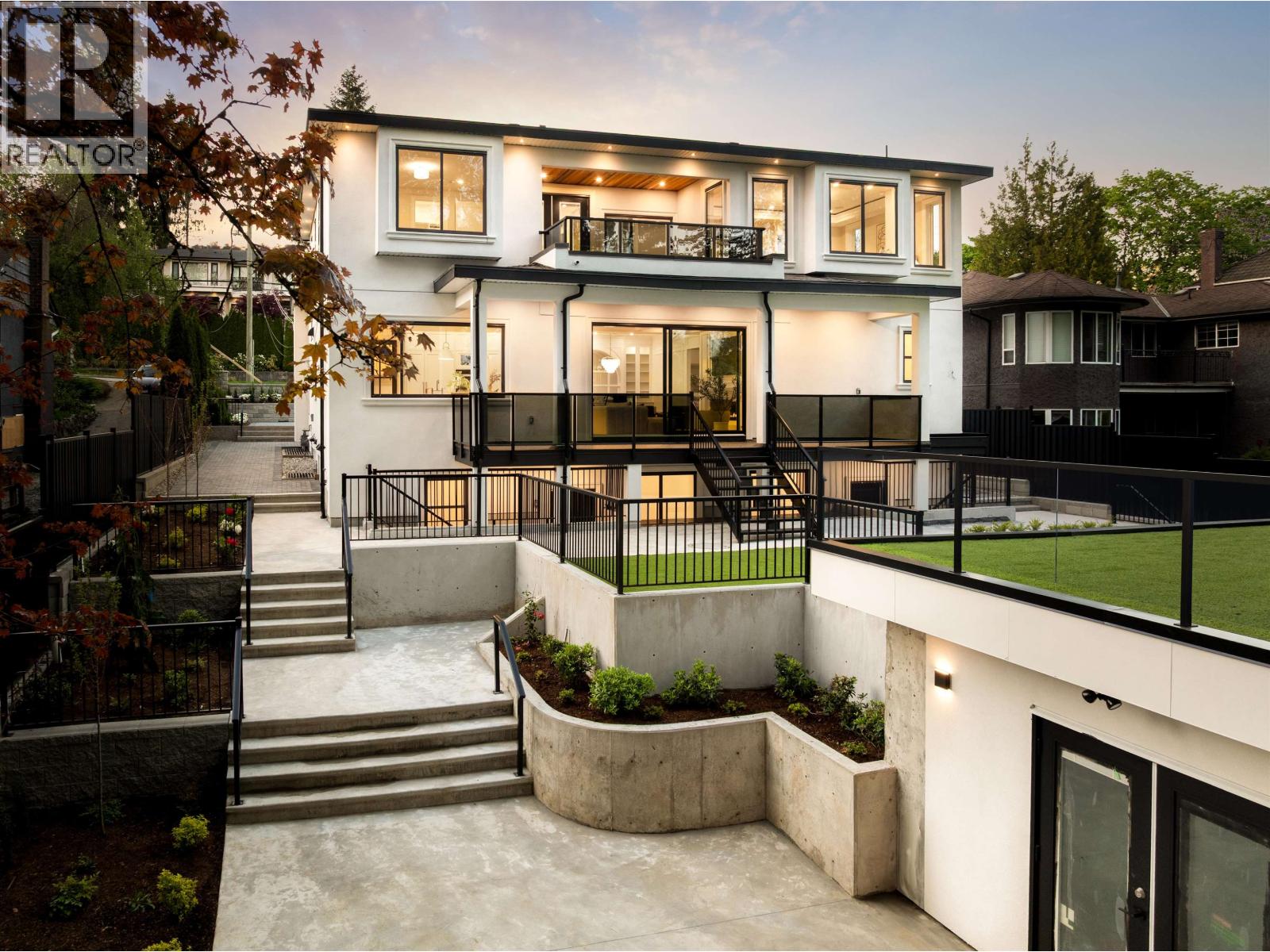 Photo 36 of 8316 Government Road, Burnaby BC