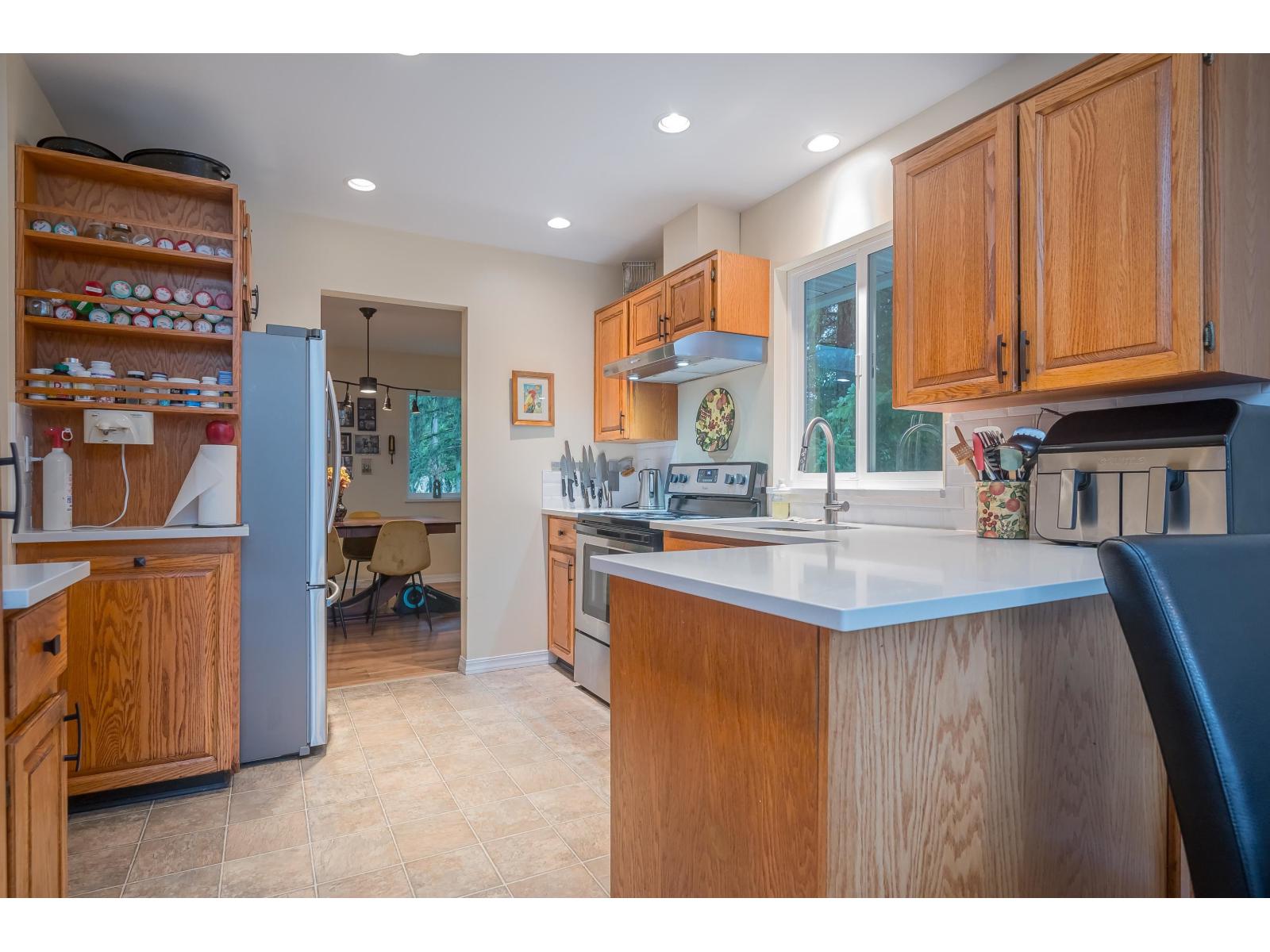Photo 14 of 3862 204 Street, Langley BC