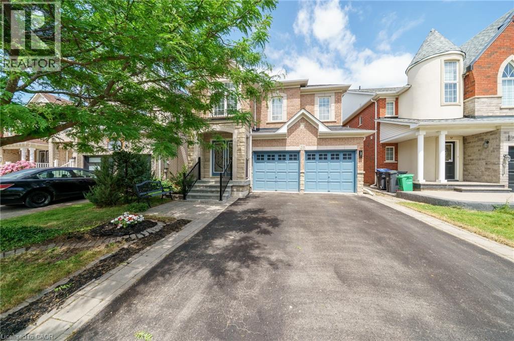 Photo 2 of 28 Ranchero Drive, Brampton ON