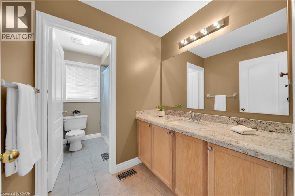 Photo 27 of 28 Ranchero Drive, Brampton ON