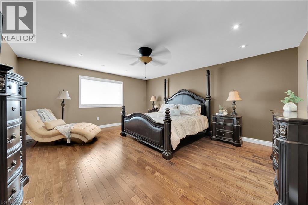Photo 33 of 28 Ranchero Drive, Brampton ON