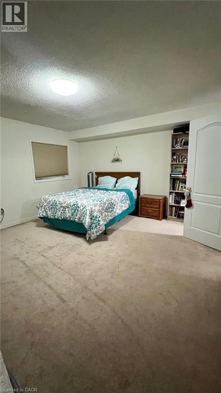 Photo 19 of 526 Candlestick Circle, Mississauga ON