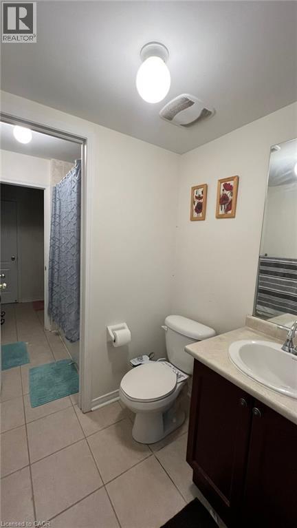 Photo 20 of 526 Candlestick Circle, Mississauga ON