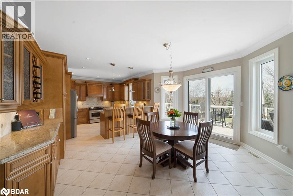 Photo 11 of 14 Regalia Way, Barrie ON
