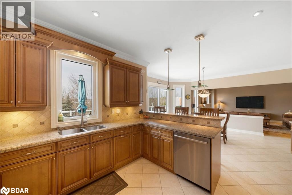 Photo 14 of 14 Regalia Way, Barrie ON