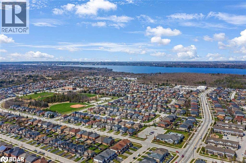 Photo 45 of 14 Regalia Way, Barrie ON