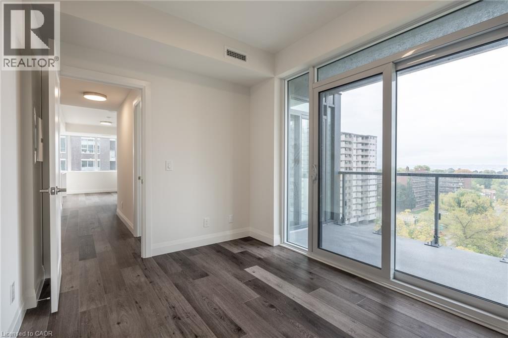 Photo 27 of 500 Brock Avenue Unit 808, Burlington ON