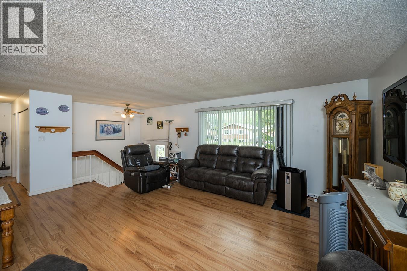 Photo 5 of 7170 Guelph Place, Prince George BC