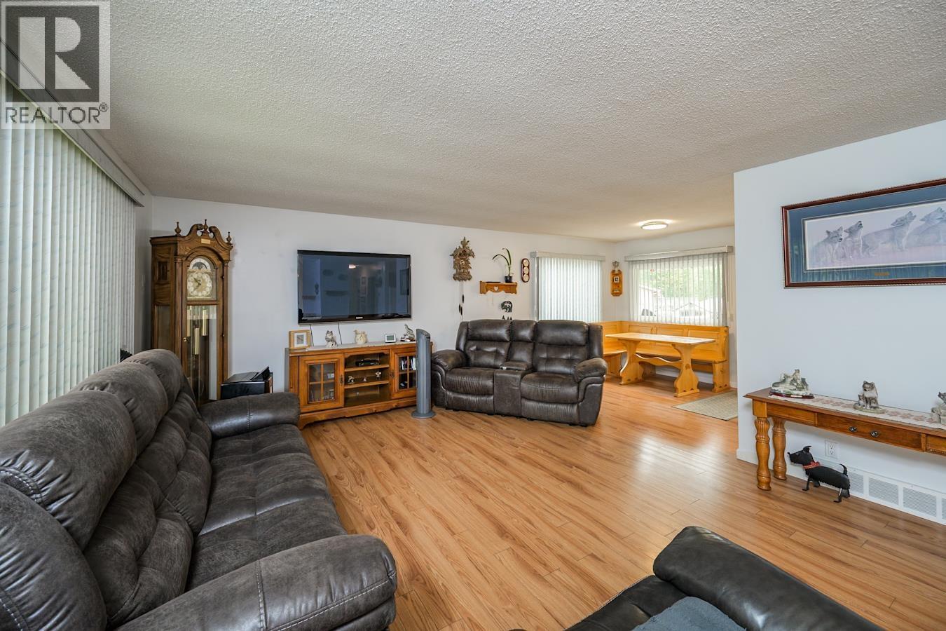 Photo 3 of 7170 Guelph Place, Prince George BC