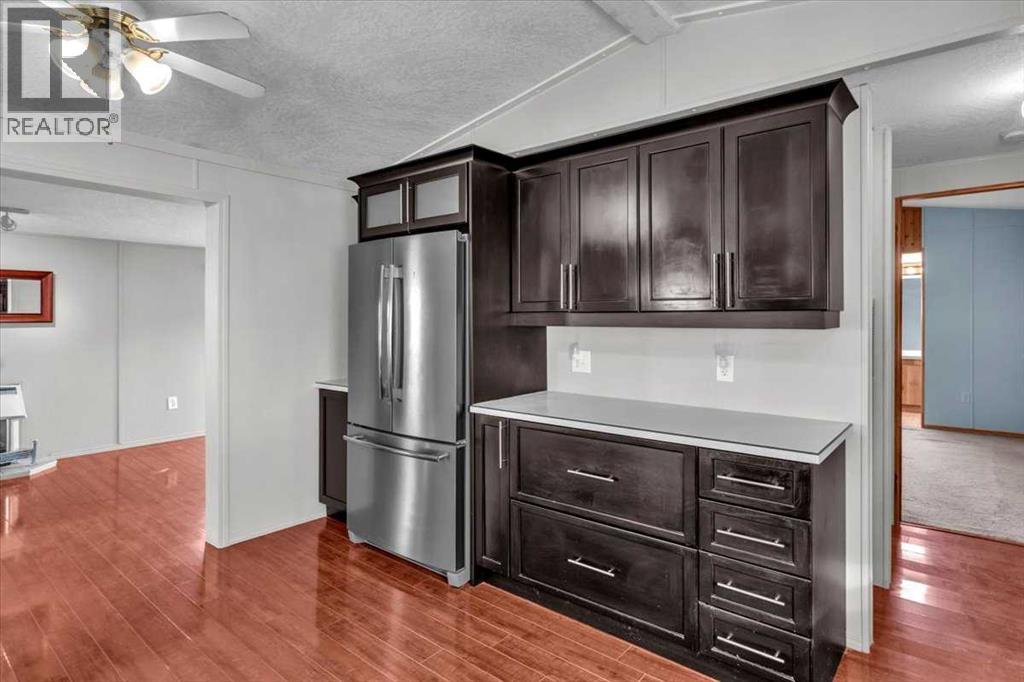 Photo 28 of 294 Burroughs Circle Ne, Calgary AB
