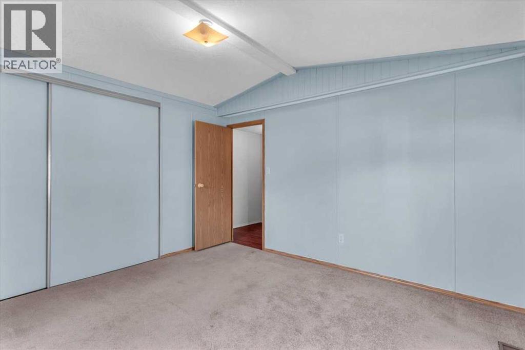 Photo 34 of 294 Burroughs Circle Ne, Calgary AB