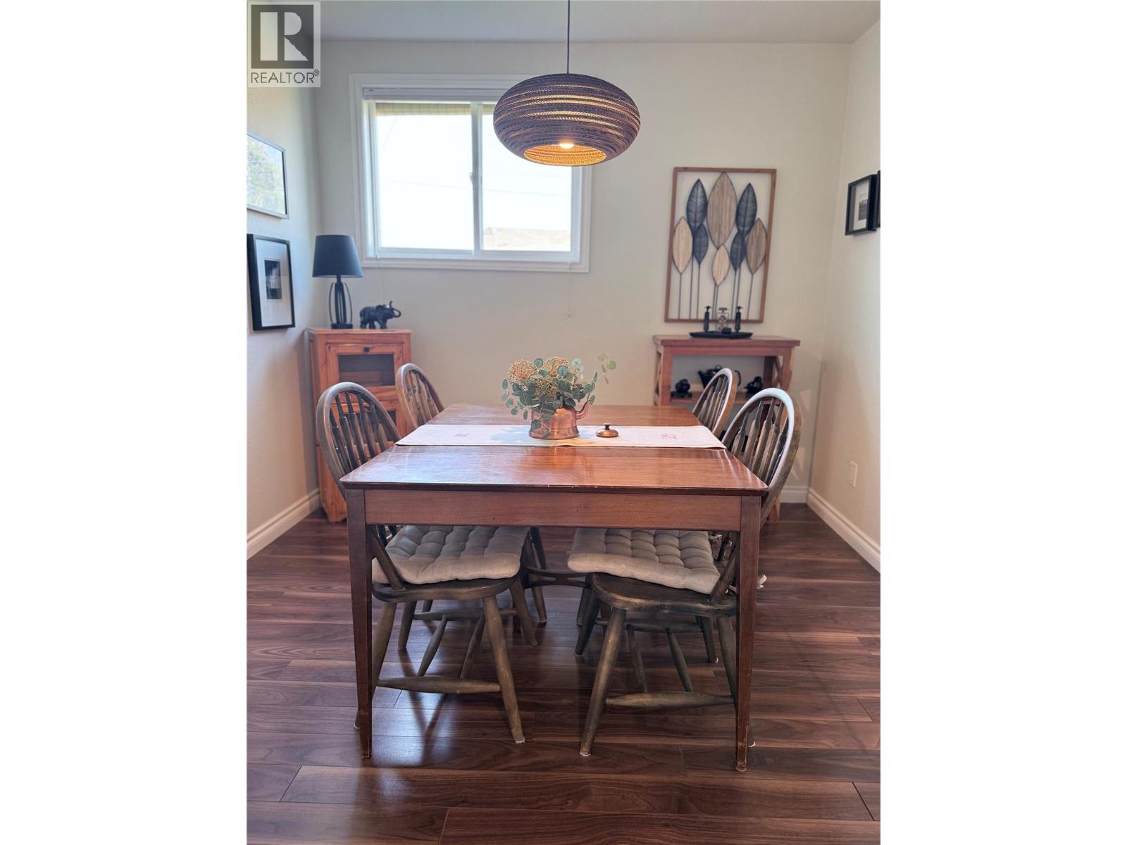 1600 4Th Street N, Cranbrook