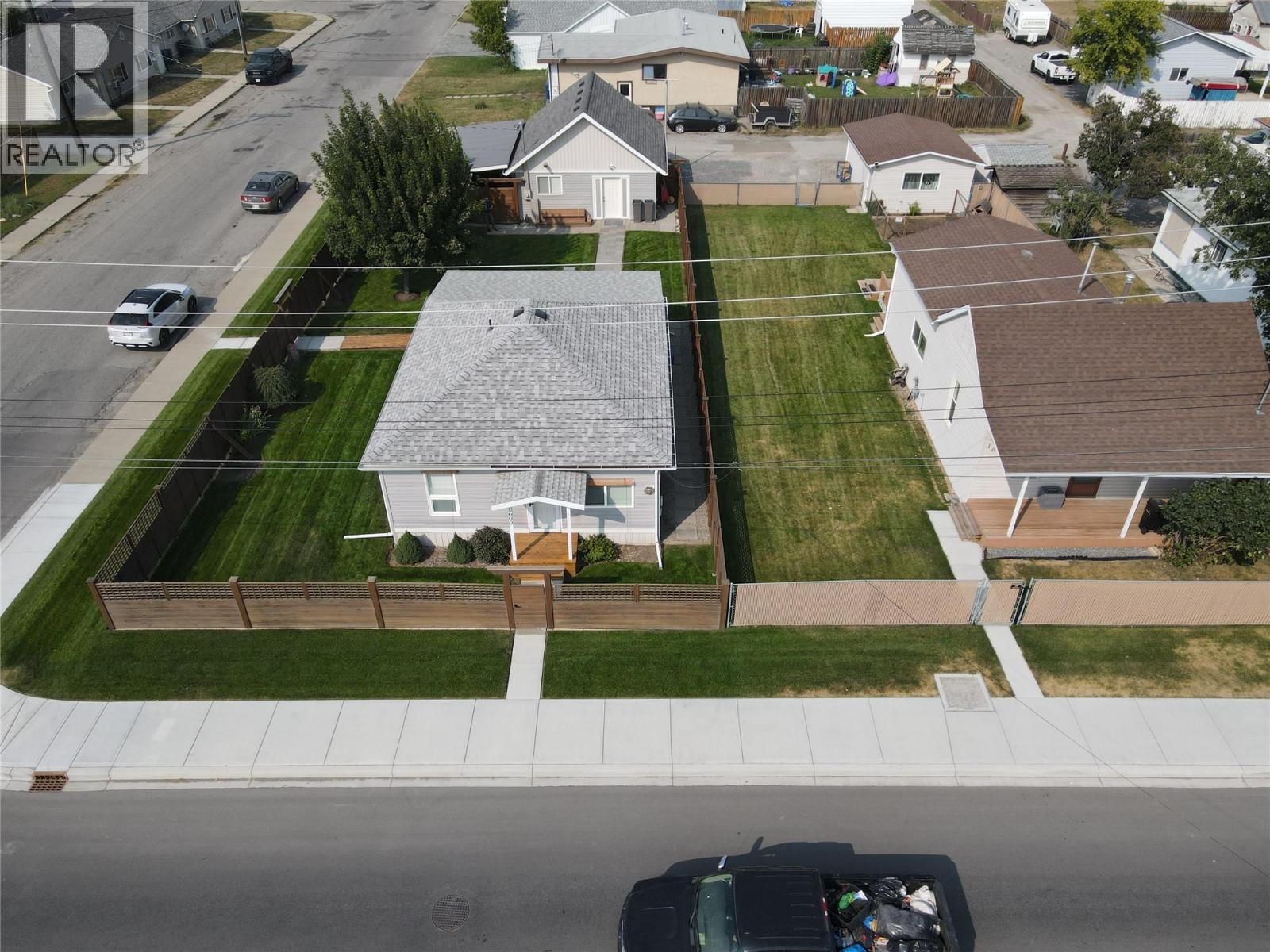 1600 4Th Street N, Cranbrook