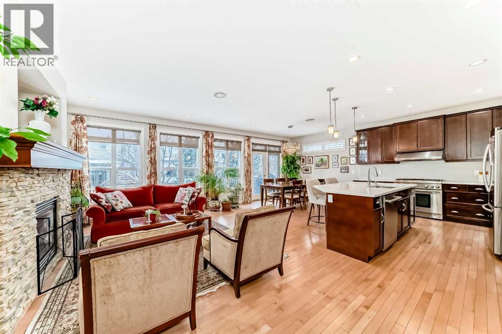 Photo 4 of 182 Cranarch Place Se, Calgary AB