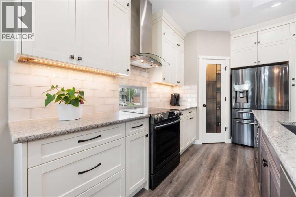 Photo 9 of 326 Bayside Crescent Sw, Airdrie AB