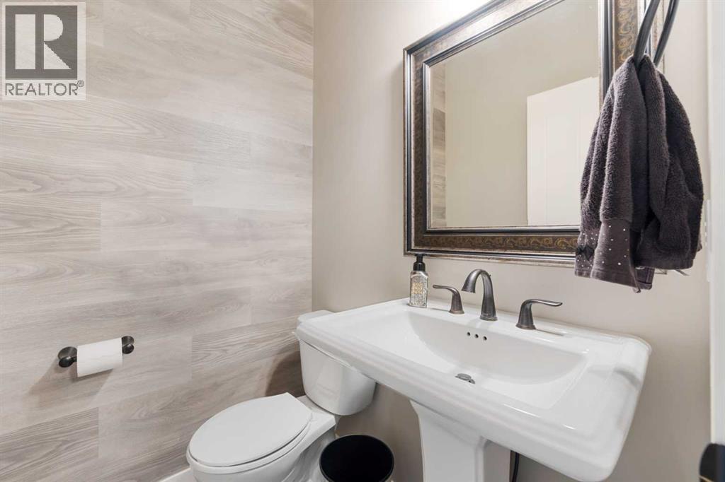 Photo 21 of 326 Bayside Crescent Sw, Airdrie AB