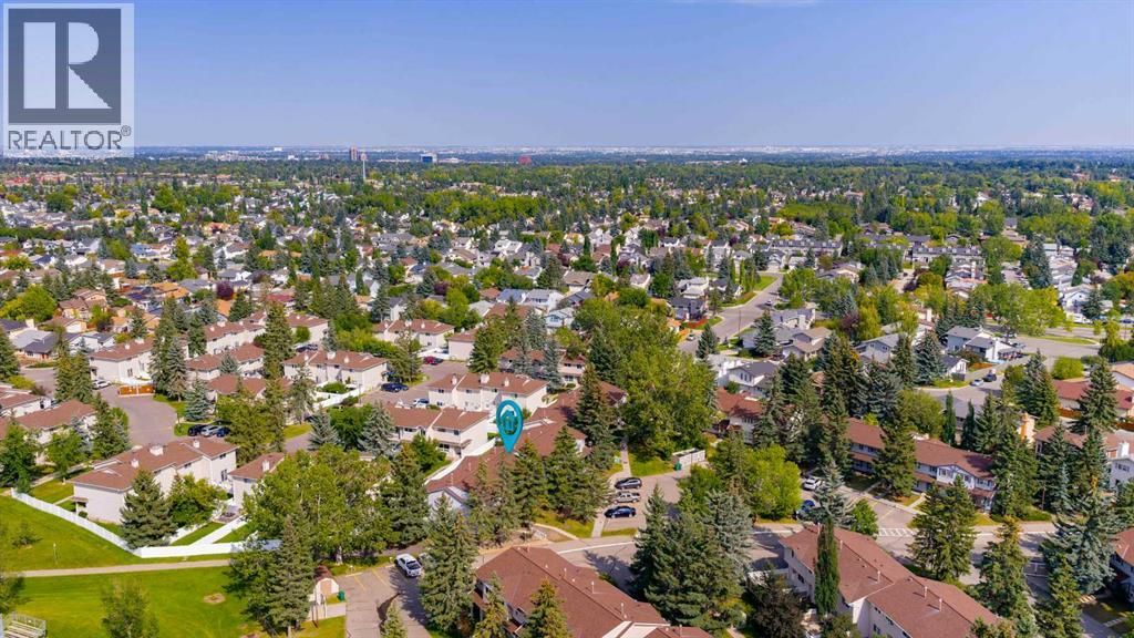 Photo 26 of 142 Woodmont Terrace Sw, Calgary AB