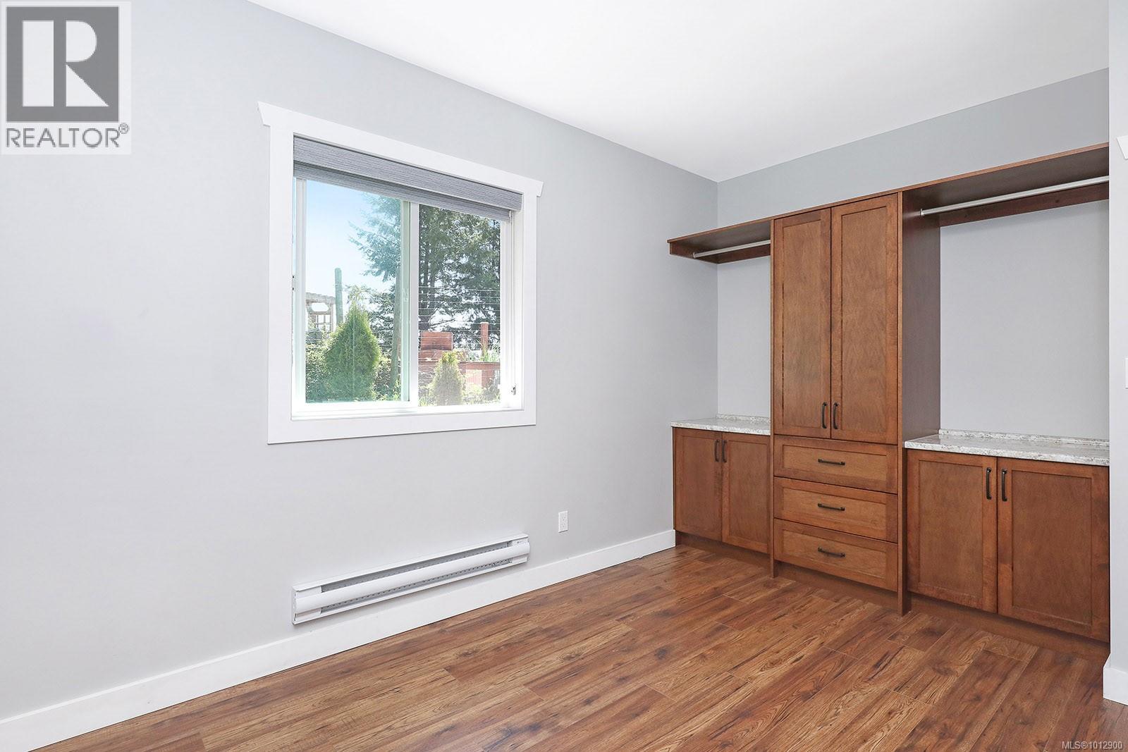 2495 Graham Rd - 49
