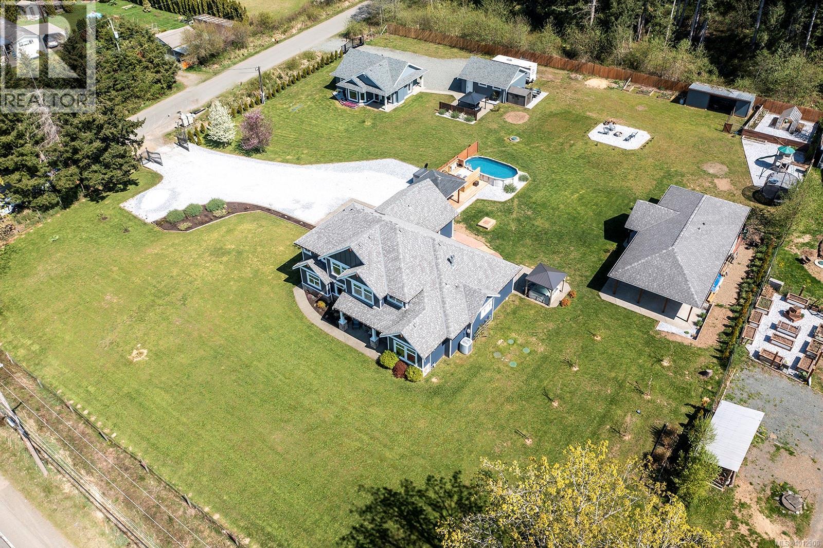 2495 Graham Rd - 78