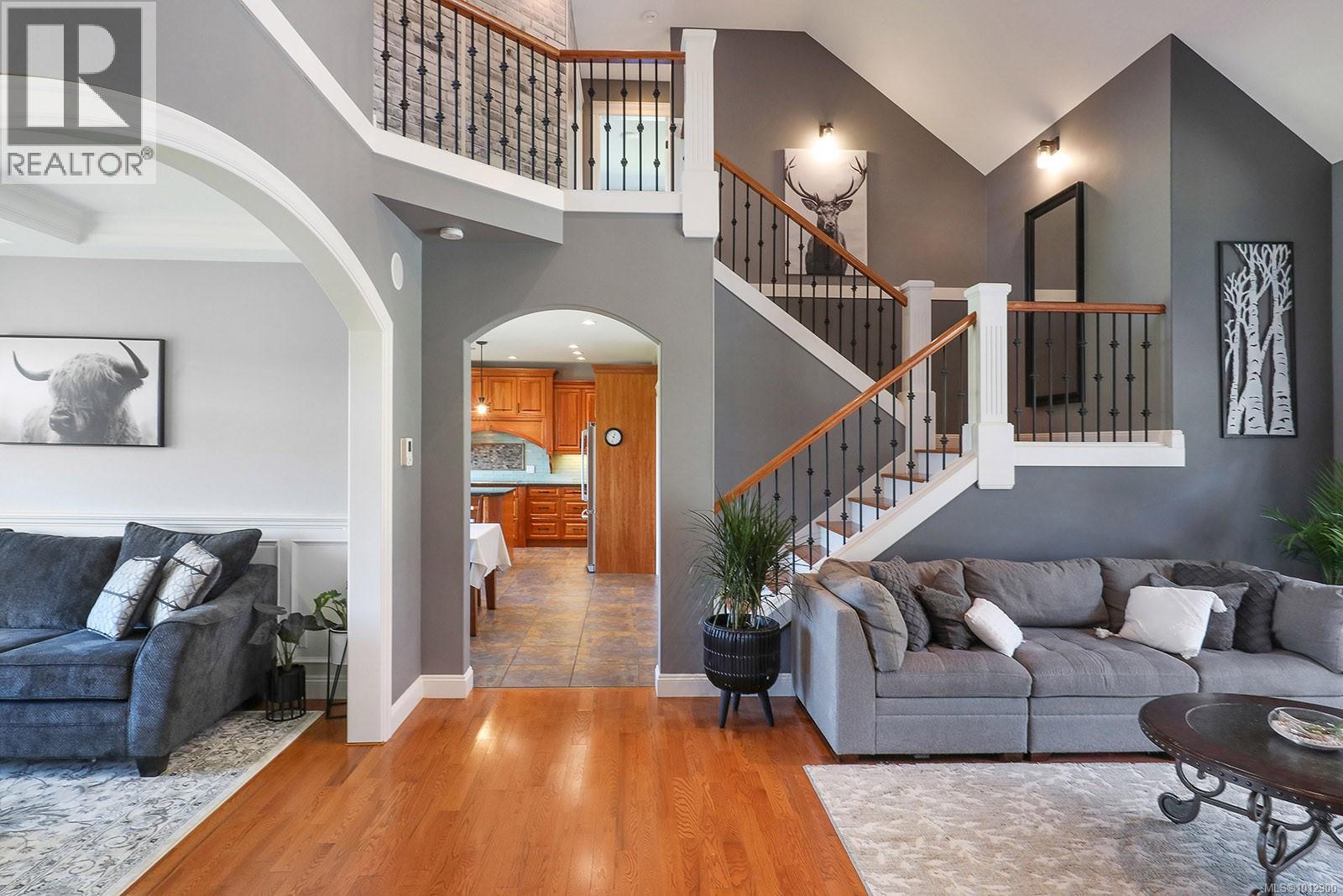 2495 Graham Rd - 9