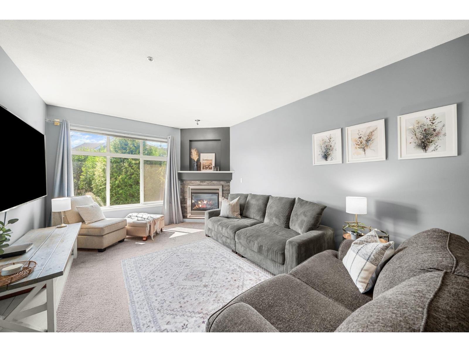 Photo 2 of 150 20449 66 Avenue, Langley BC