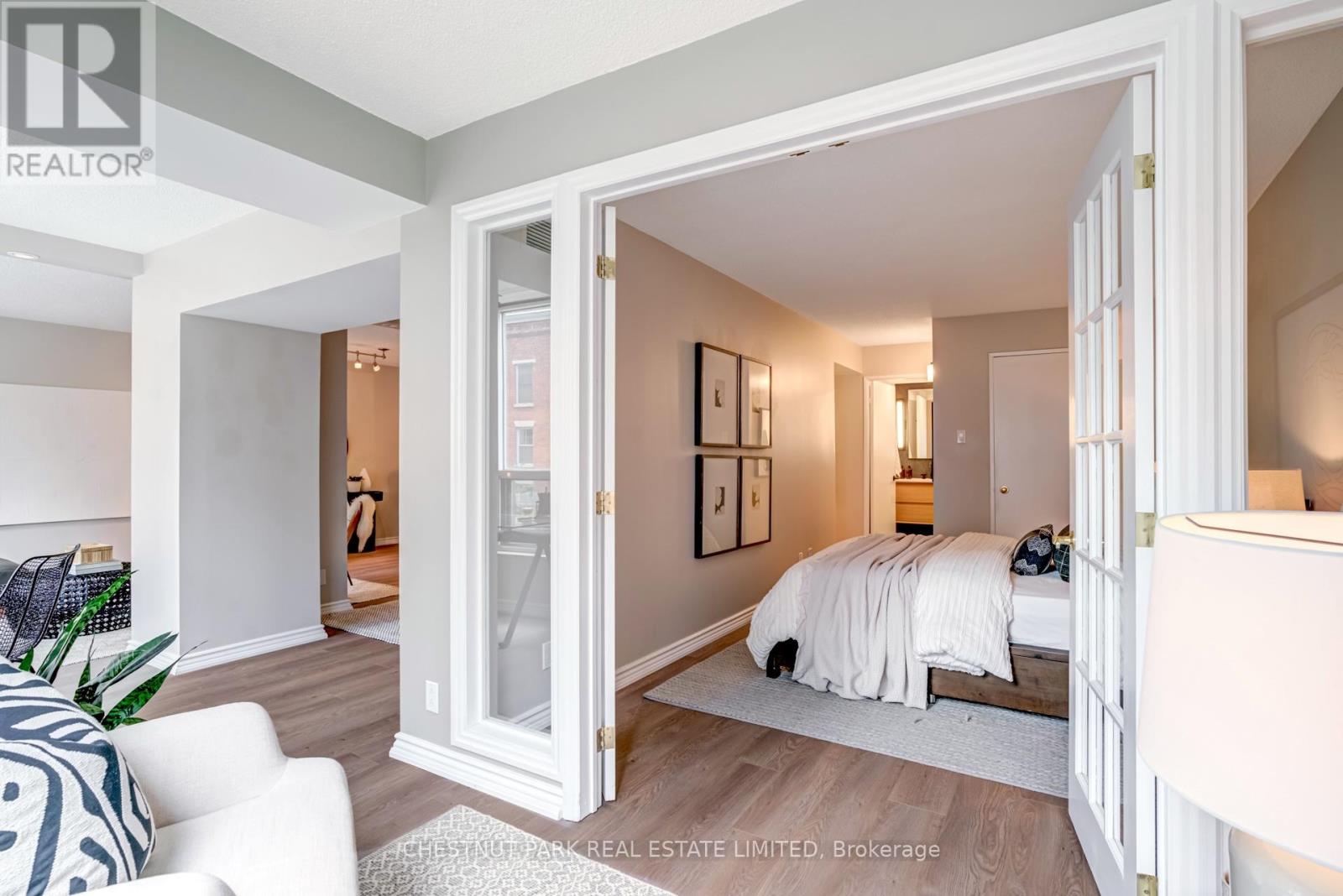 Photo 22 of 305 92 King Street E, Toronto ON