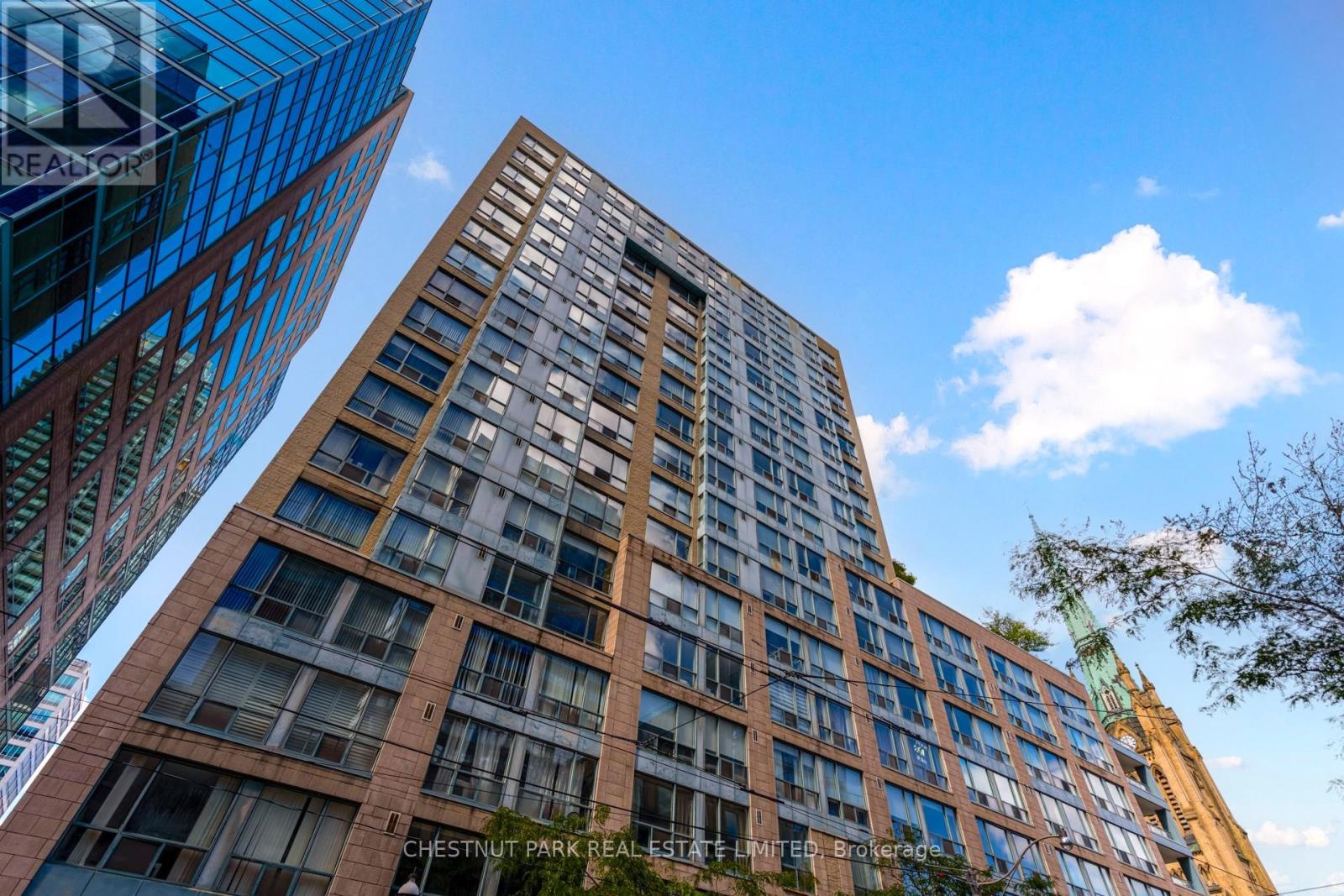 Photo 30 of 305 92 King Street E, Toronto ON