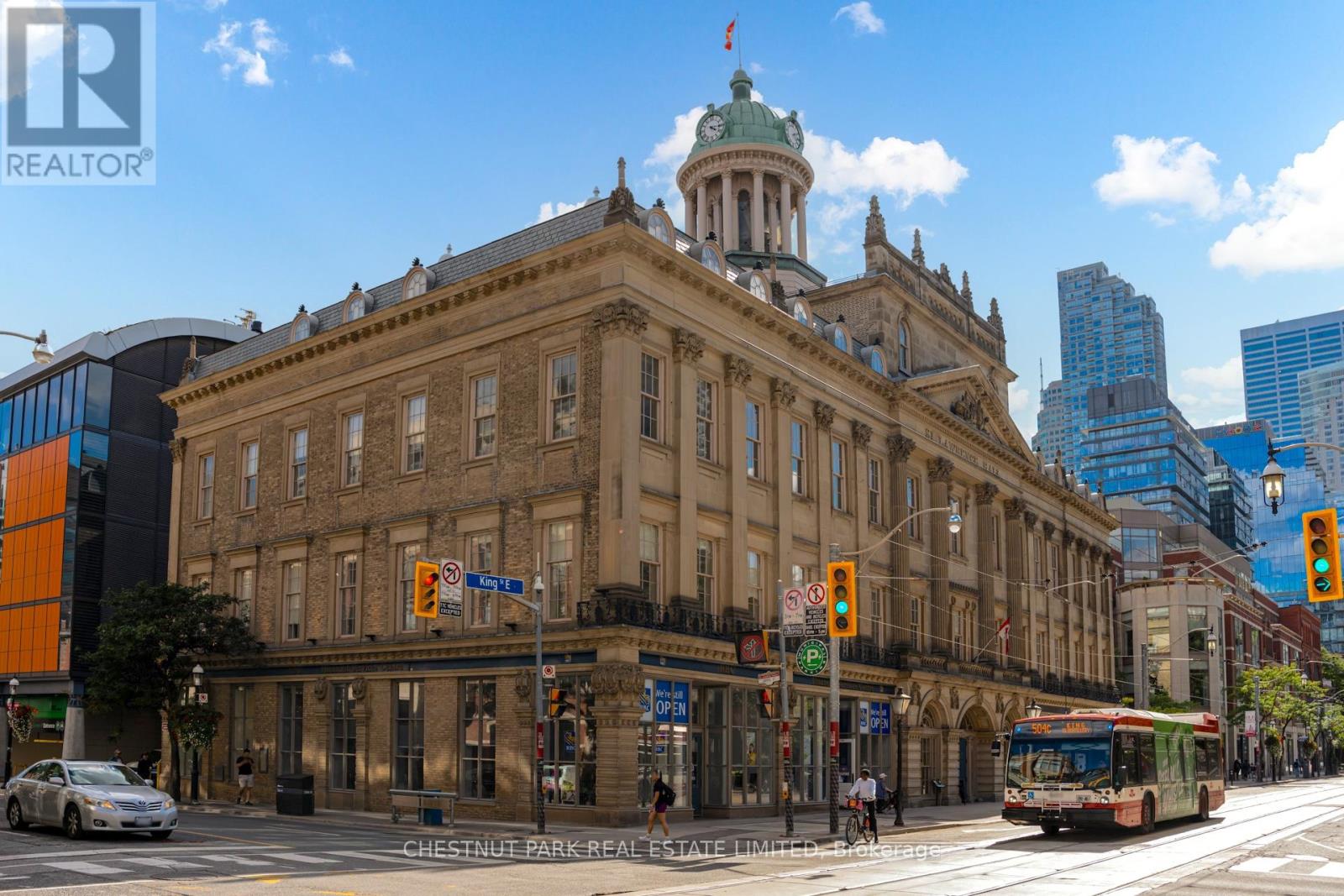 Photo 37 of 305 92 King Street E, Toronto ON