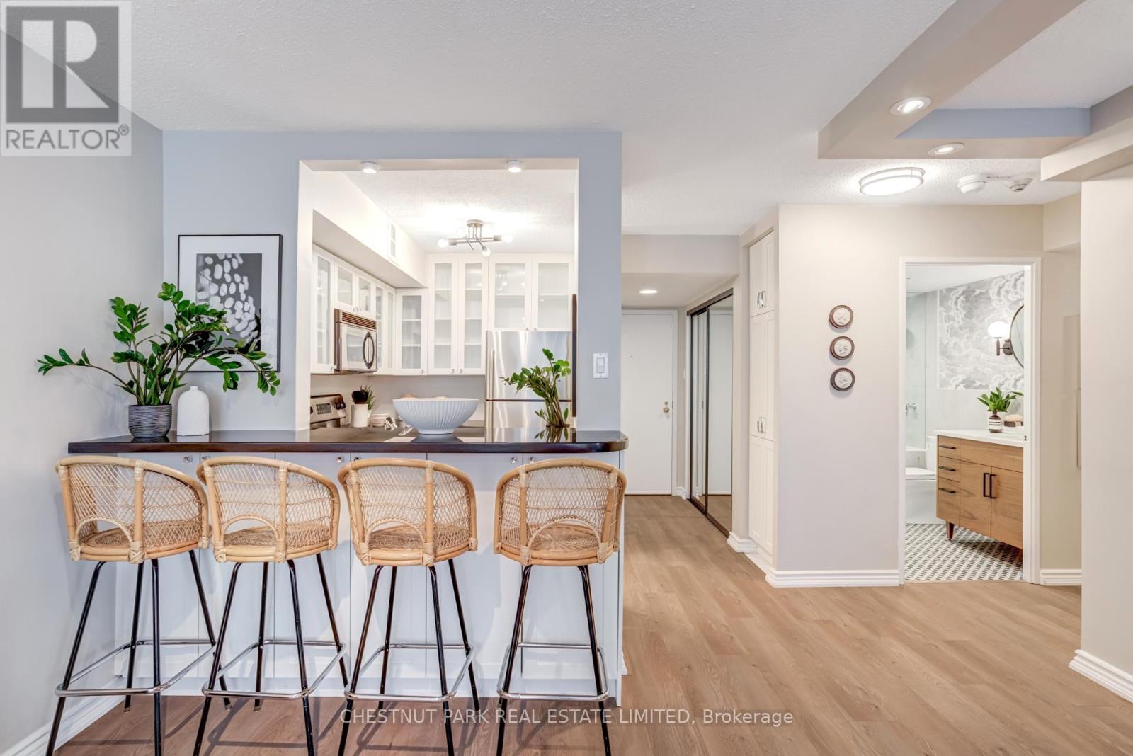Photo 8 of 305 92 King Street E, Toronto ON