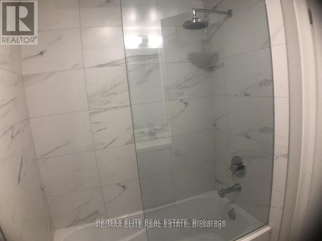 Photo 13 of 2806 55 Cooper Street, Toronto ON
